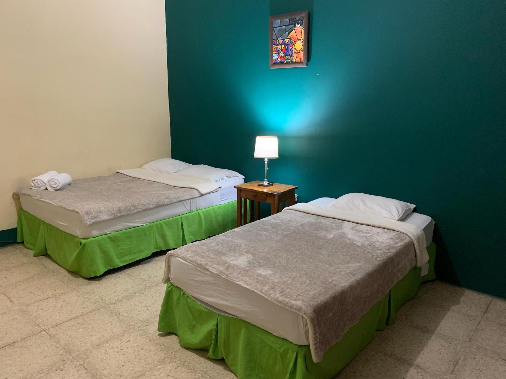 Hostal Fachente León 외부 사진